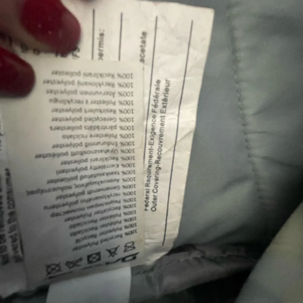 Dakine Gray and Yellow Floral Tropical Hibiscus Backpack - Tough and Stunning! - Picture 11 of 13